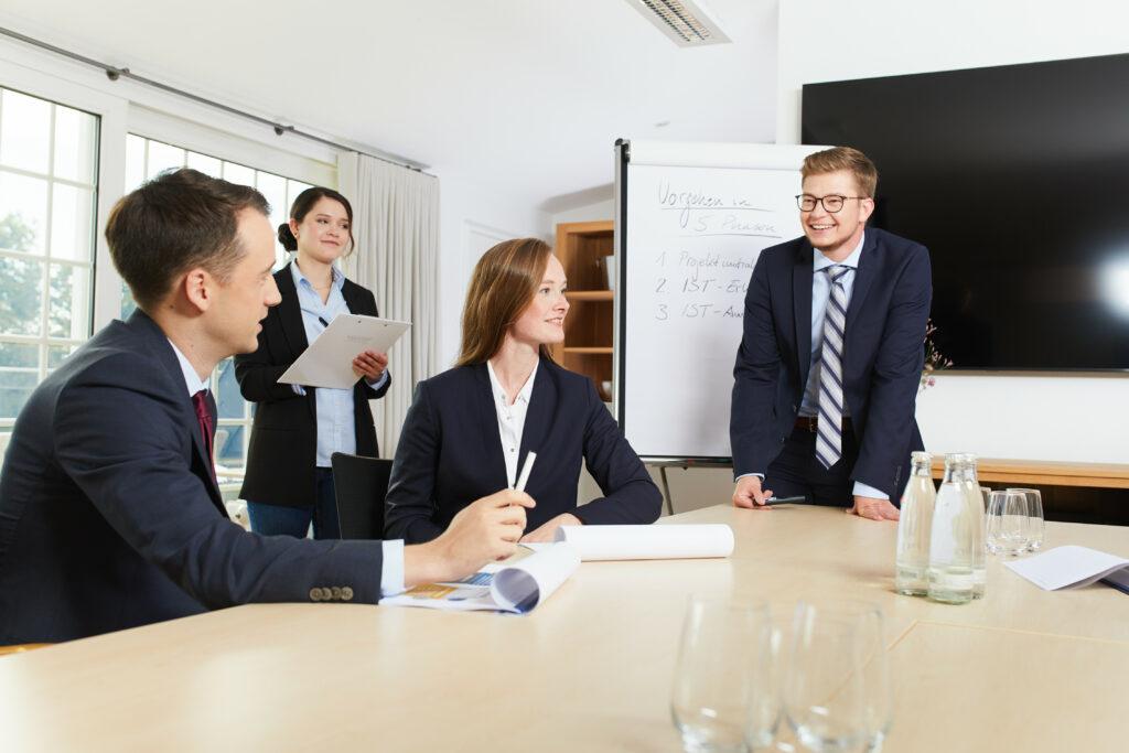 2021-09-29_3877_Avantago_Konferenz